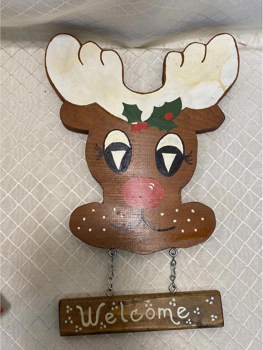 Christmas Holiday Welcome Sign Wooden Rudolph Reindeer Porch Wall Décor
